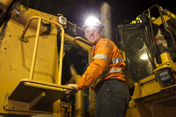 mine photographer maintenance mining equipment large
