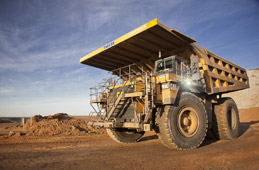 mine photography cat haul truck on the circuit large