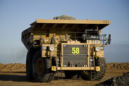 mining photographer cat 789c haul truck on circuit thumbnail