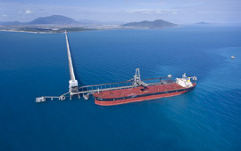 transport photographer coal ship loading large